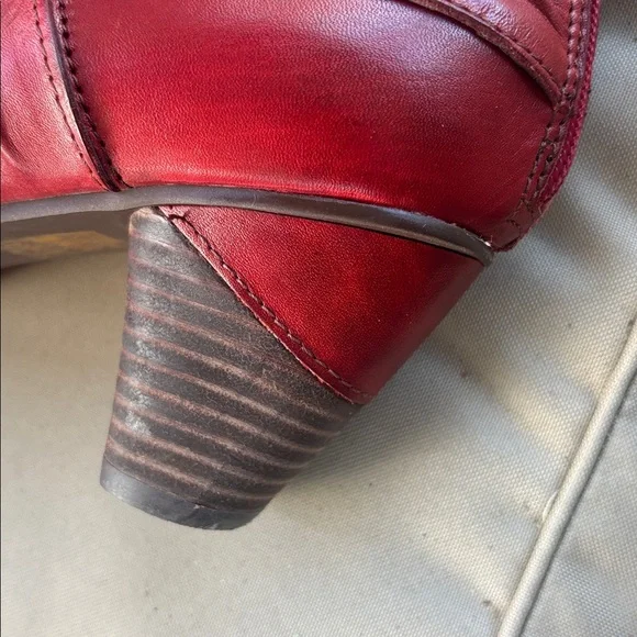L’ Artiste Spring Step MERCI Red Leather Boot Heeled European 42 10 PERFECT COND - Picture 6 of 7